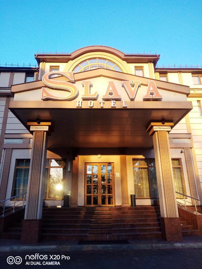 Zaporizhia Slava Hotel מראה חיצוני תמונה