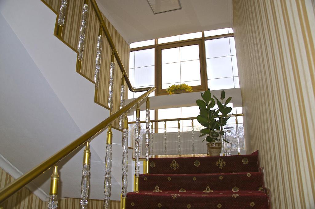 Zaporizhia Slava Hotel מראה חיצוני תמונה