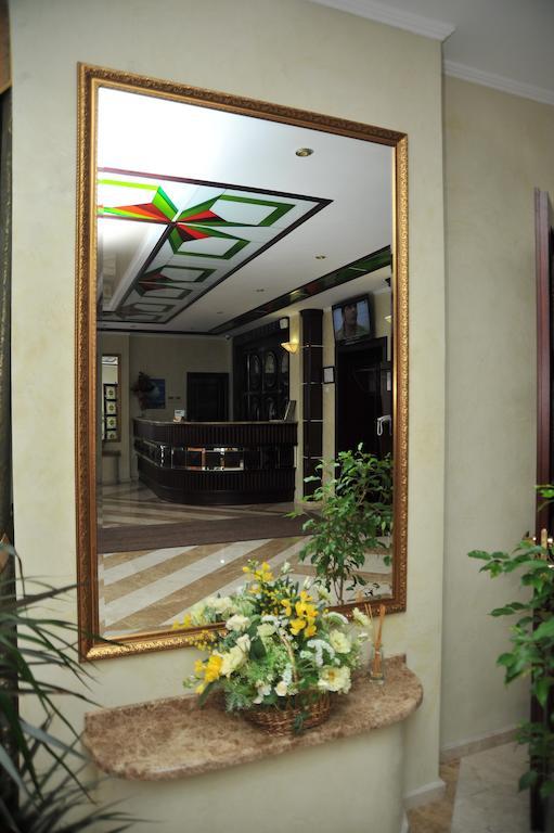 Zaporizhia Slava Hotel מראה חיצוני תמונה