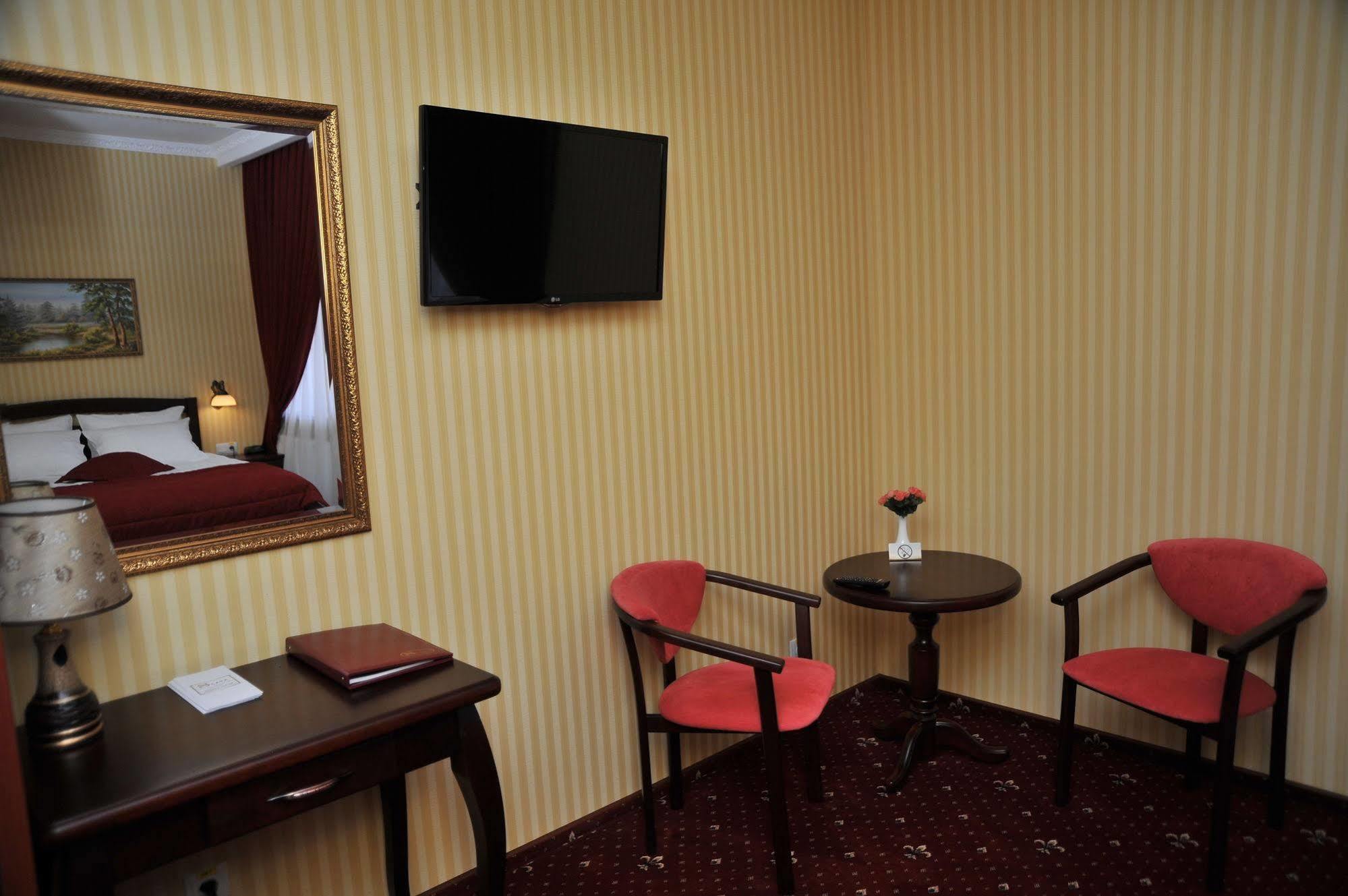 Zaporizhia Slava Hotel מראה חיצוני תמונה