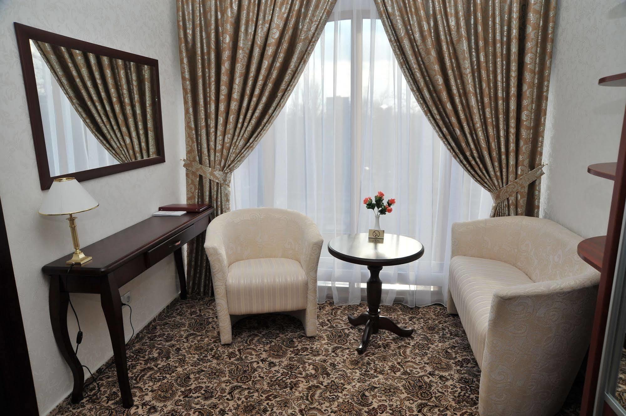 Zaporizhia Slava Hotel מראה חיצוני תמונה