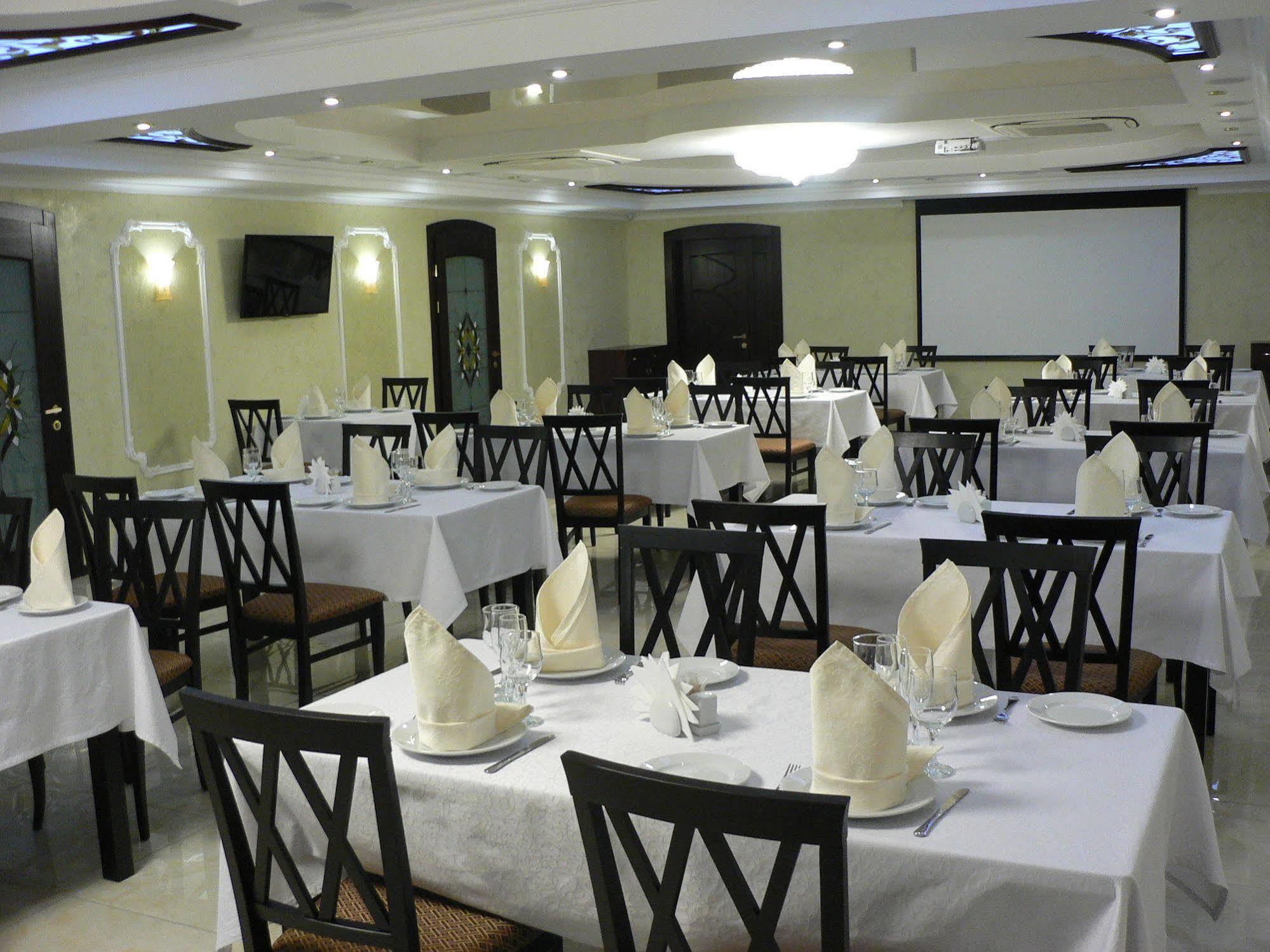 Zaporizhia Slava Hotel מראה חיצוני תמונה