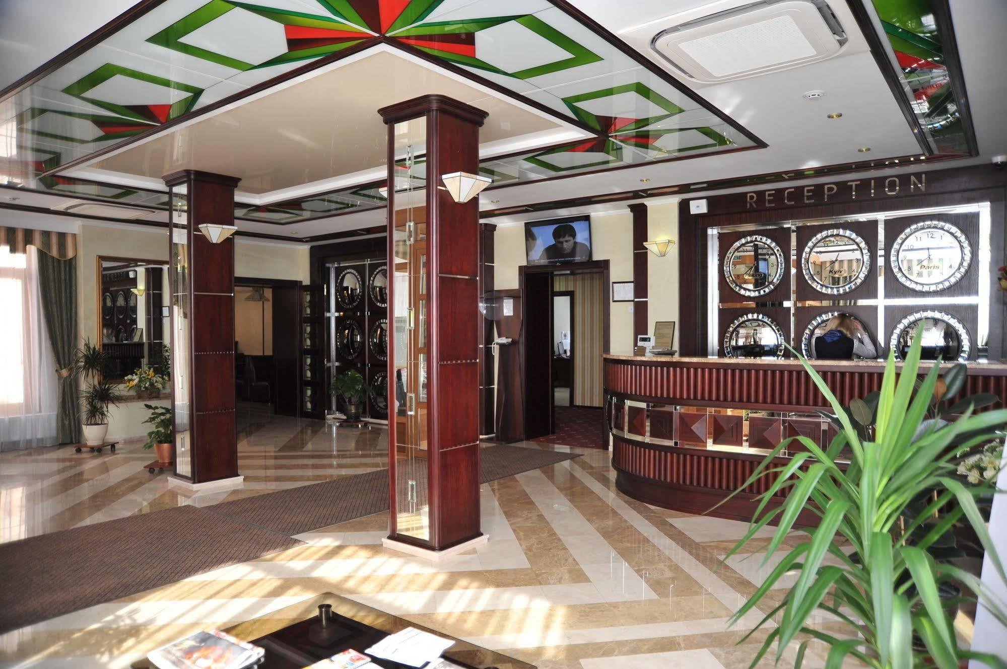 Zaporizhia Slava Hotel מראה חיצוני תמונה