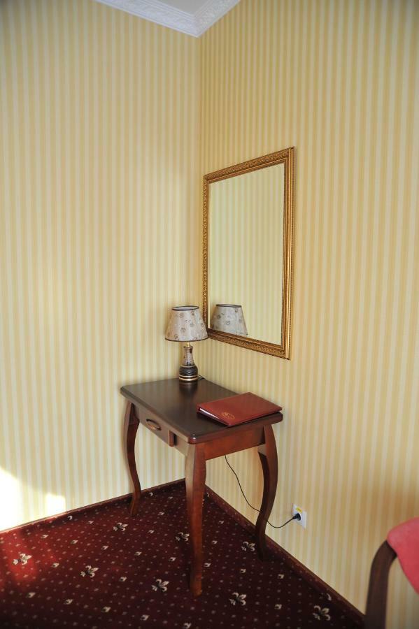Zaporizhia Slava Hotel מראה חיצוני תמונה